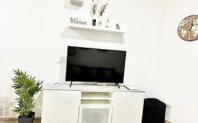 Apartamento Acogedor Y Moderno En Pleno Centro De Sevilla Con Parking Gratis