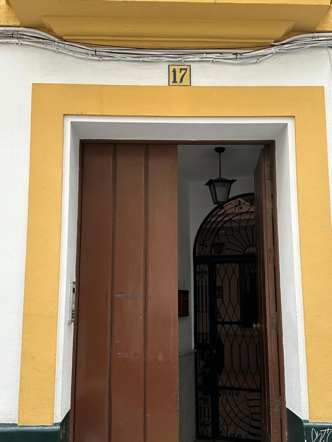 Apartamento Acogedor Y Moderno En Pleno Centro De Sevilla Con Parking Gratis Extérieur photo