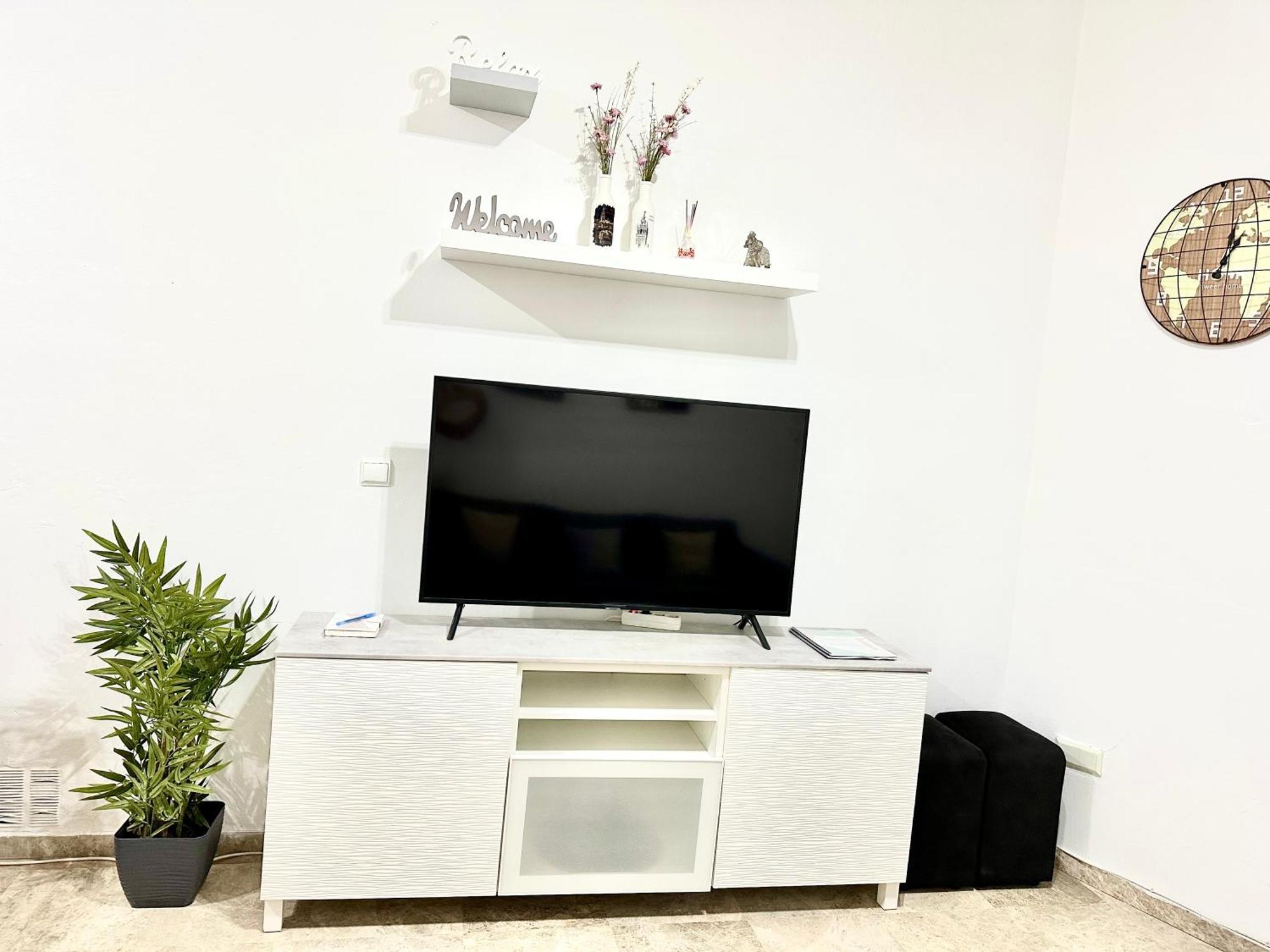 Apartamento Acogedor Y Moderno En Pleno Centro De Sevilla Con Parking Gratis Extérieur photo